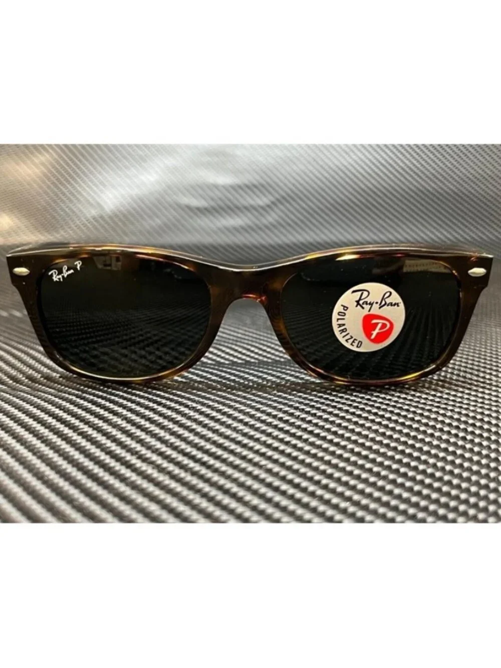 New Ray-Ban Men  Sunglasses -- 145.\